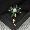 Elegant Versatile Light Luxury Corsage Brooch with Niche Design - Anti-Exposure Pin