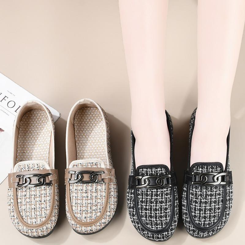 Spring and Autumn new single shoes women's fashion versatile middle-aged mother shoes one pedal old Beijing cloth shoes women