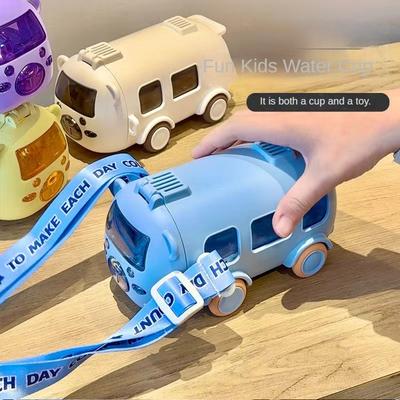 Bouteille d'eau Jouet Bus 2 en 1 pour Enfants Tasse à Eau Bouteille Cadeau avec Sangle à Paille Fille Garçon Mignon Bouteille d'eau pour Boire 500ml