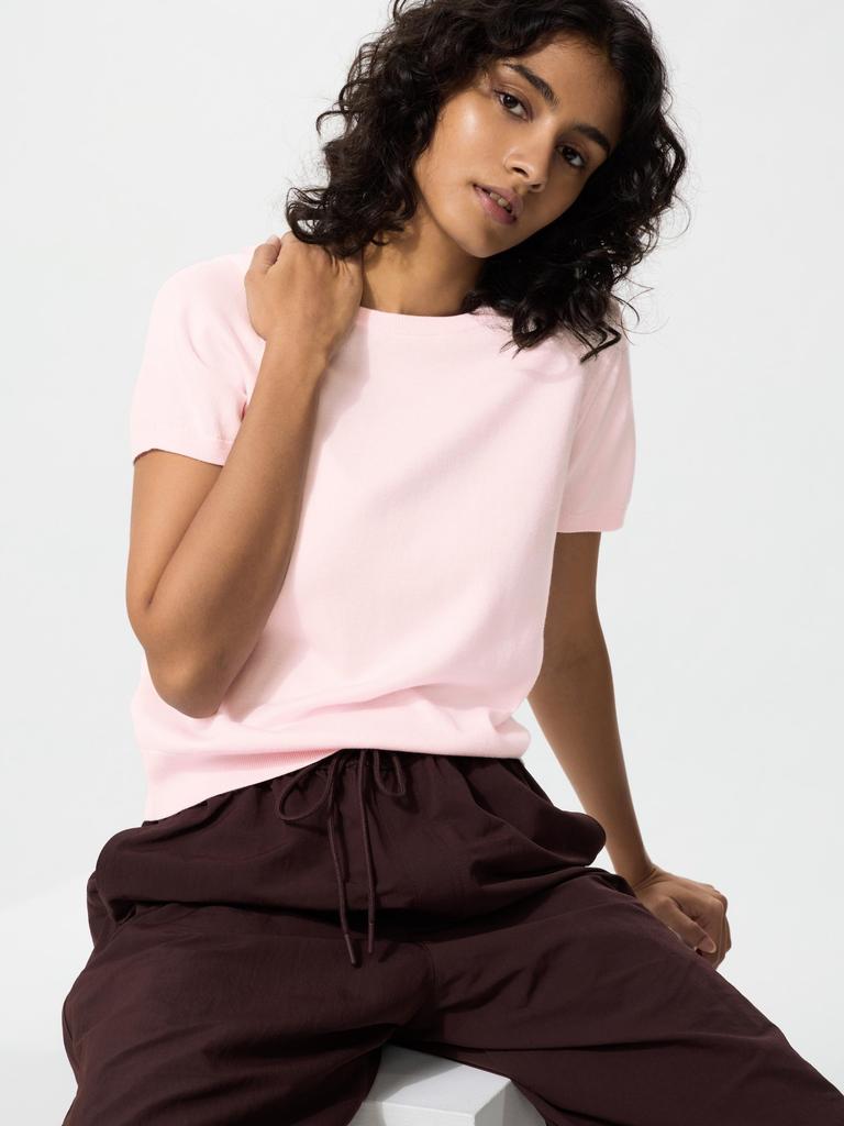 Uniqlo Japan Uv Cut Crew Neck Sweater Short Sleeve