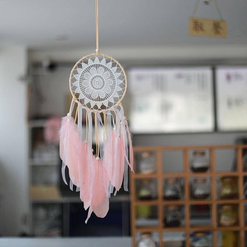 

Lovely Pink Feathers Dream Catcher Large Wind Chimes Handmade Ornaments Wall Hangings Bedroom Decorations For Girls Party Gifts рожевий