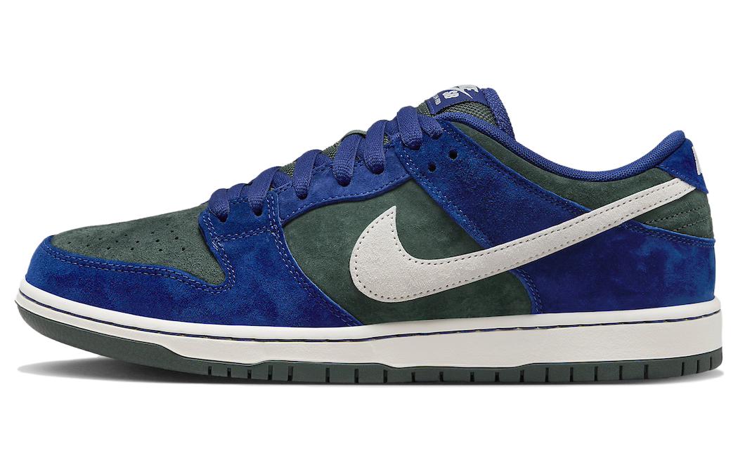 

Nike Sb Dunk Low Deep Royal Blue HF3704-400 36