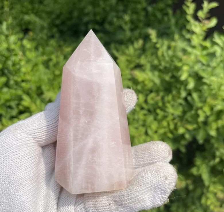 Natural Carved Pink Quartz Rose Crystal Point for Reiki Healing