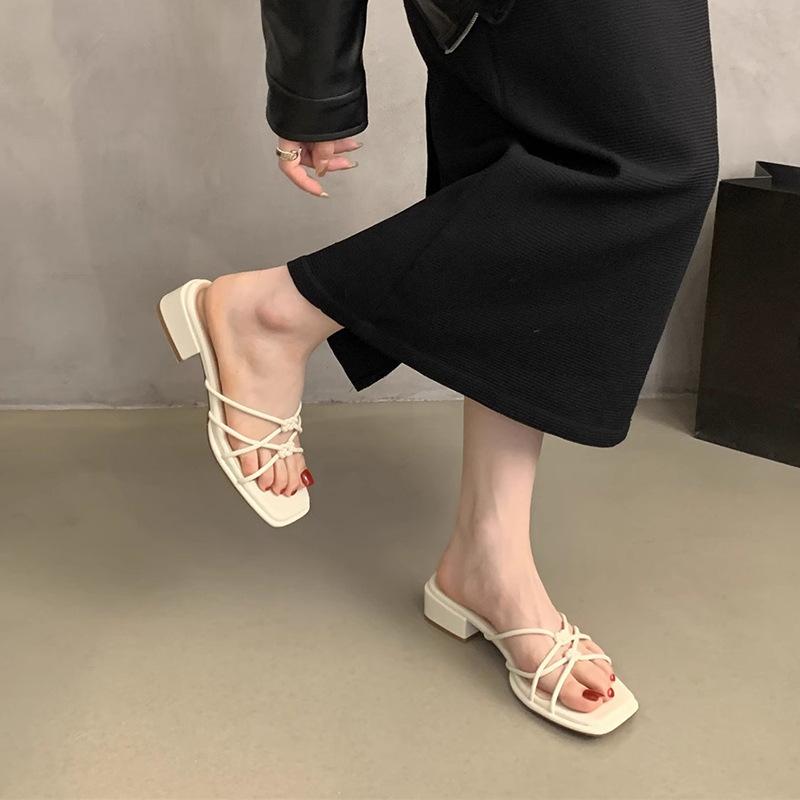 Women's slippers women's summer wear new mid-heeled sandals French temperament gentle fairy style with skirt thick heel sandals