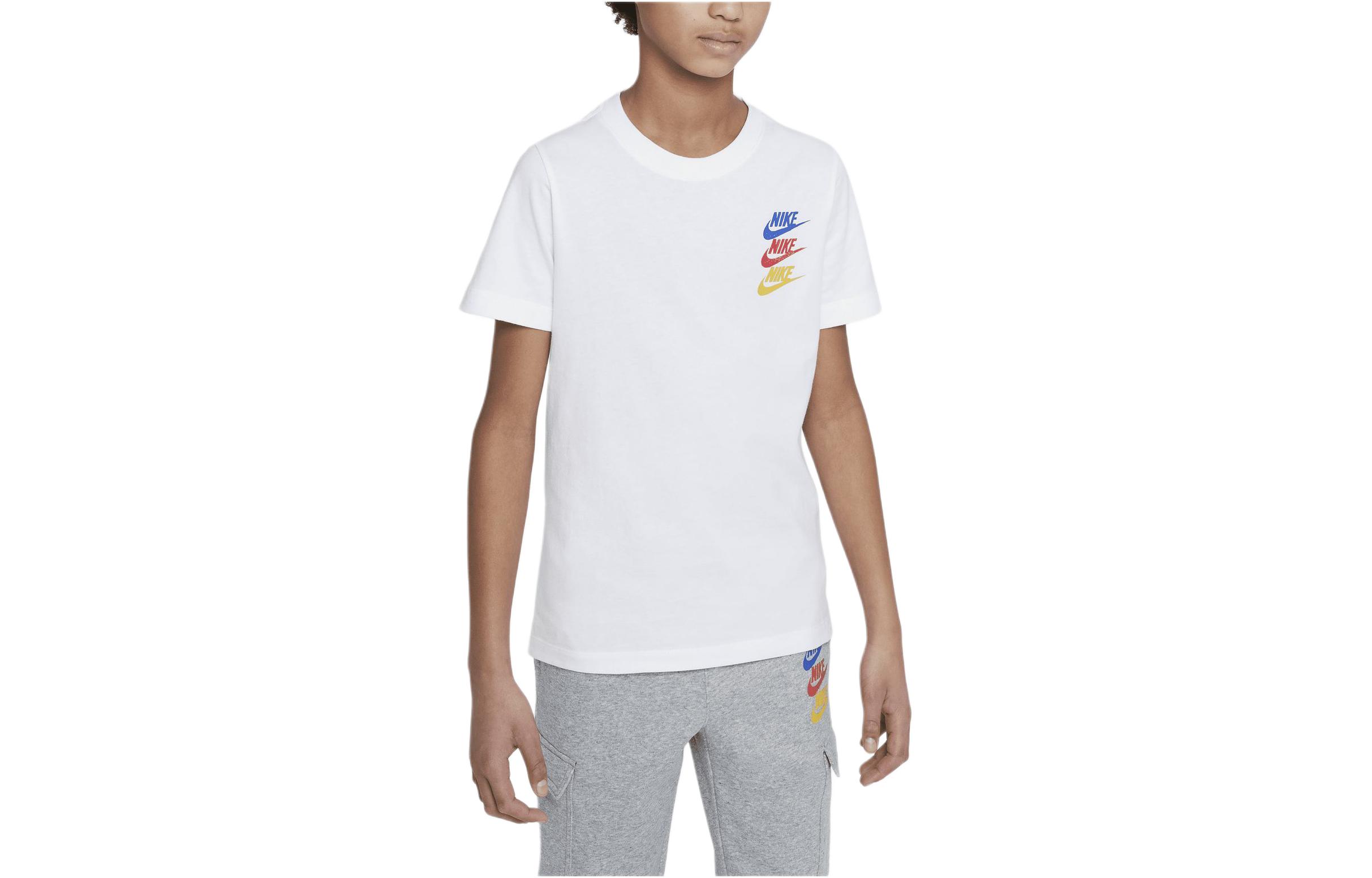 

Nike T Shirt Sportswear Standard Issue White Kids FJ5391-100 M