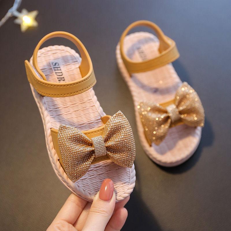 Sommersandalen für Mädchen im koreanischen Stil - Lässige flache Prinzessinnenschuhe mit weicher Sohle für kleine und große Mädchen - Vielseitiges Strandschuhwerk.