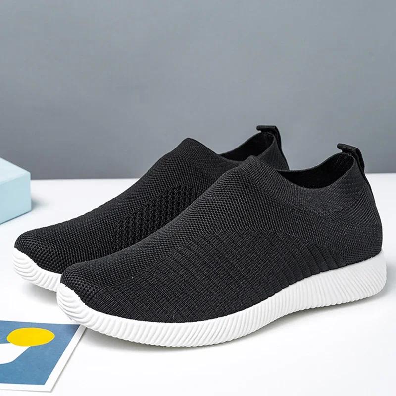 Fashion 2024 New Fashion Casual Shoes Women's Sneakers Walking Soft Women Sneakers Slip On Plus Size Ladies Vulcanize Shoes Shoes Women