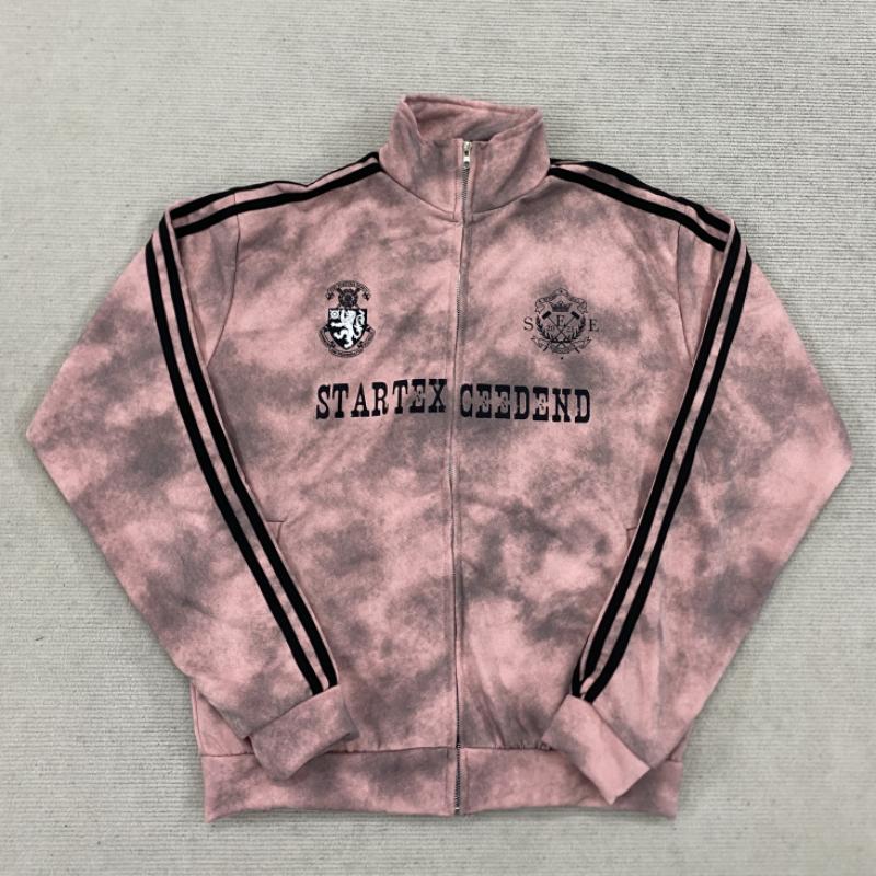 Top ampio da uomo e da donna, design vintage autunnale e invernale europeo e americano, con stampa di lettere, stile hip-hop, con spilla