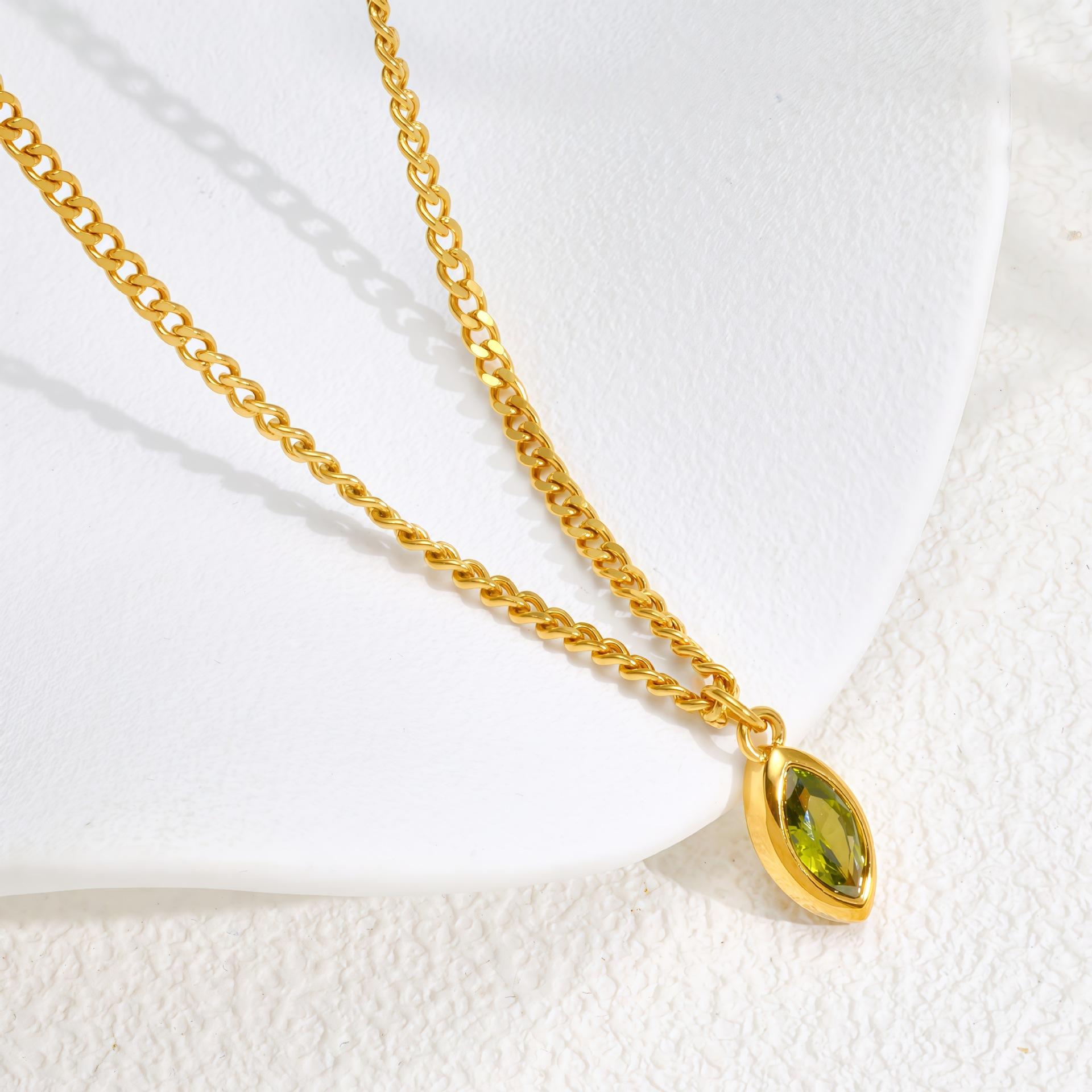 Light Luxury Fashion Zircon Necklace Personalized Design Titanium Steel Necklace Women Do Not Fade Versatile