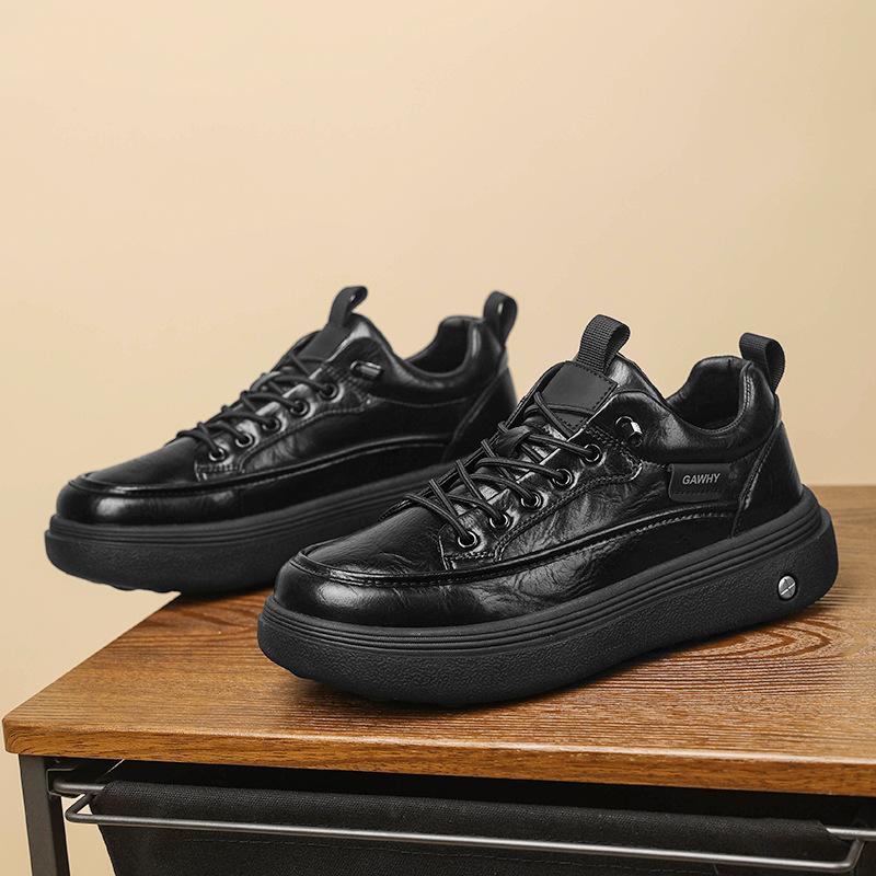 Herrenschuhe 2025 Herbst neuer Trend vielseitige Board-Schuhe Britischer Stil Plateau lässige Mode Schuhe Herren