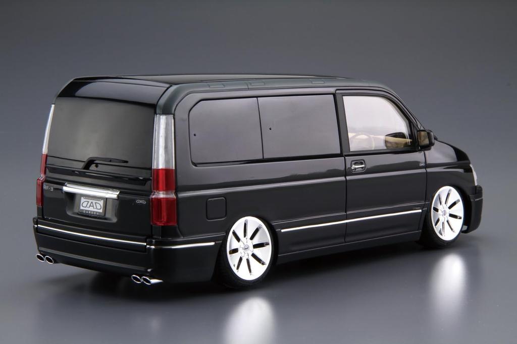 Aoshima Bunka Kyozai The Tuned Car Series 48 Honda RF3 Step Wagon 2001 Plastic Model (AOSHIMA) 1/24 No. D.A.D