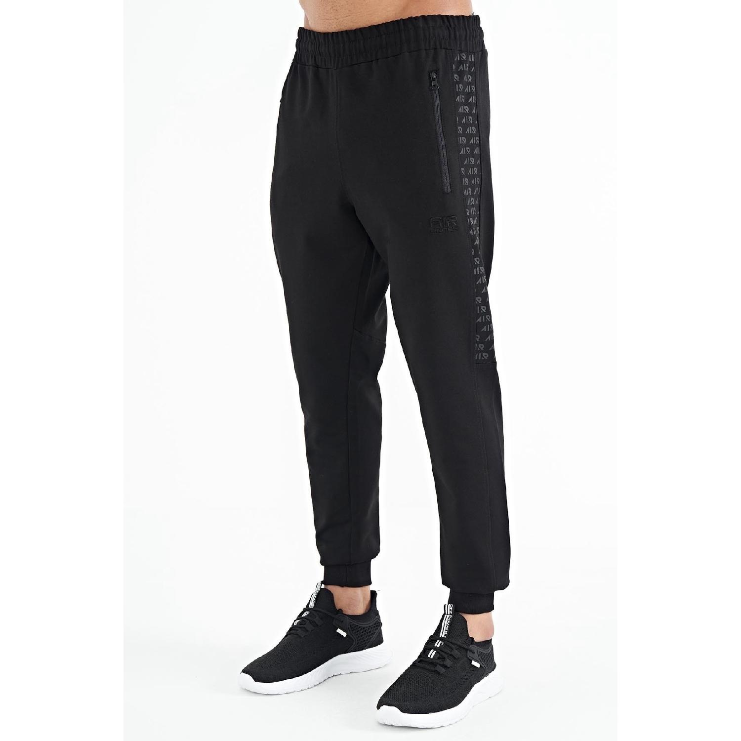 

Мужской спортивный костюм Noah Black Jogger — 84936 M чёрный