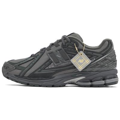 1906R 'Greyscale' Sneakers M1906RHX