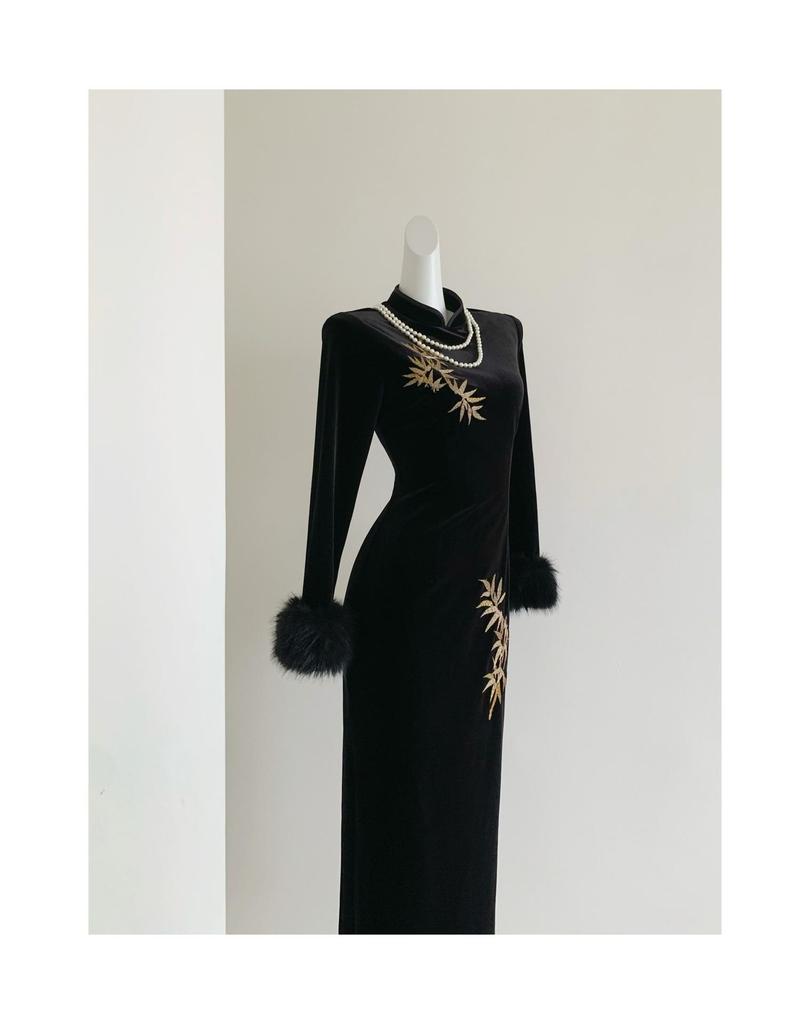 High-End Embroidered Velvet Cuff Wool Cheongsam Dress