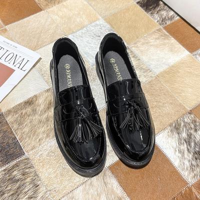 New British Tassel Brogue Shoes Woman Round Toe Japanned Leather Oxford Flats Slip On Loafers Women Fringe Chaussure Femme