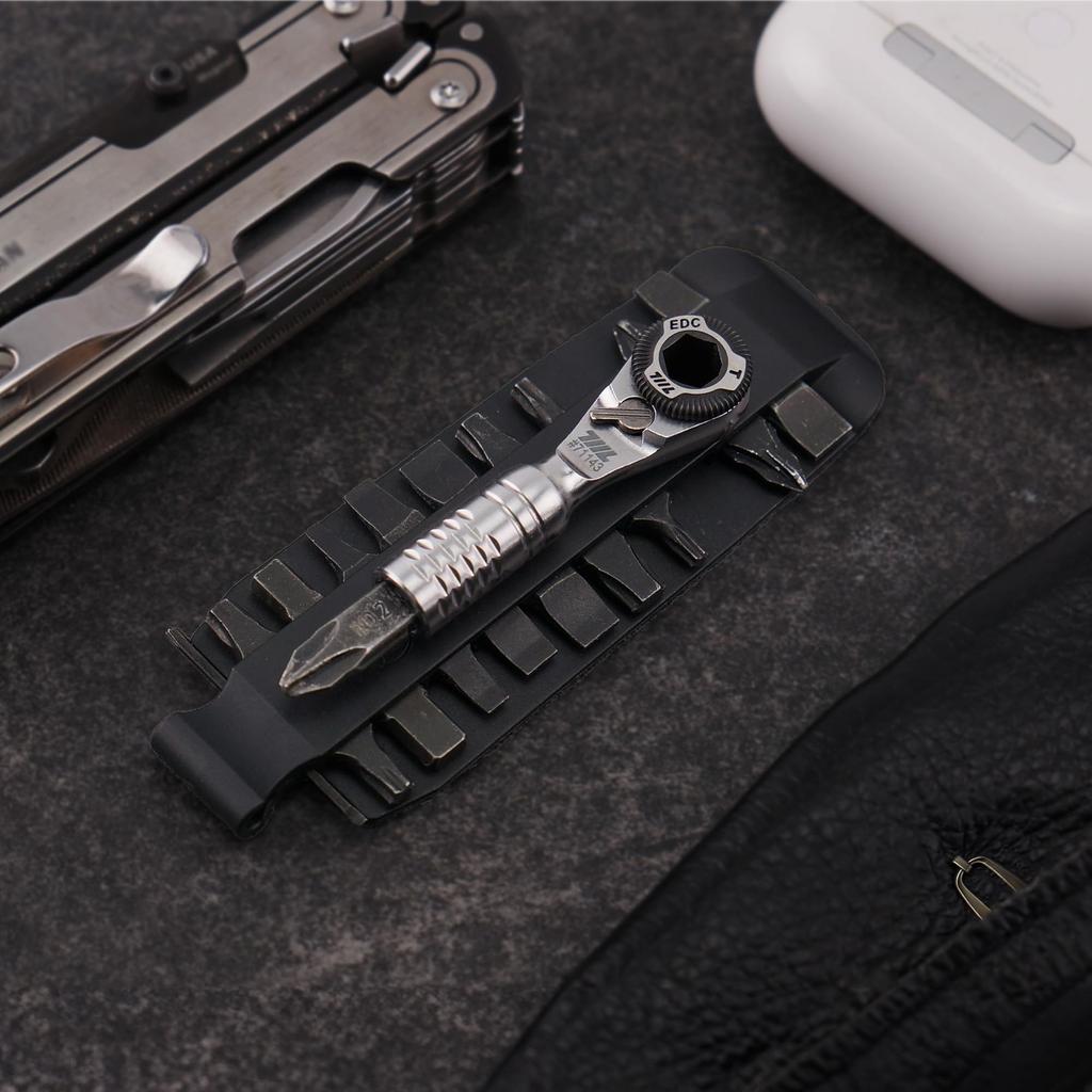 711L Mini Chiave a Cricchetto TG La Più Piccola del Mondo 1/4 di Pollice Chiave a Cricchetto EDC, Acciaio Inossidabile, Compatibile con Punte a Doppia Testa