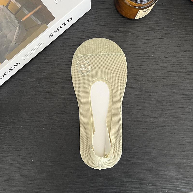 

5 Pairs of Ice Silk Boat Socks Women s Non-slip Heel Sole Summer Thin Socks Drag Shallow Mouth Invisible Short Socks 5 Pairs зелений