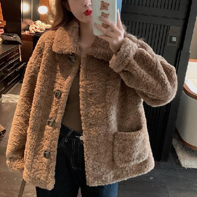 

Пальто из искусственного меха ягненка в стиле «маленький аромат» для женщин на осень и зиму, новое повседневное и универсальное короткое маленькое толстое плюшевое пальто 4XL