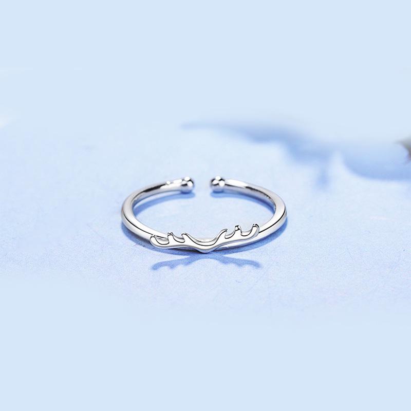 

Antler Ring: Japanese & Korean Style Pinky Ring with Small Animal Design - Perfect for Students & Christmas Gifts Adjustable Open Size