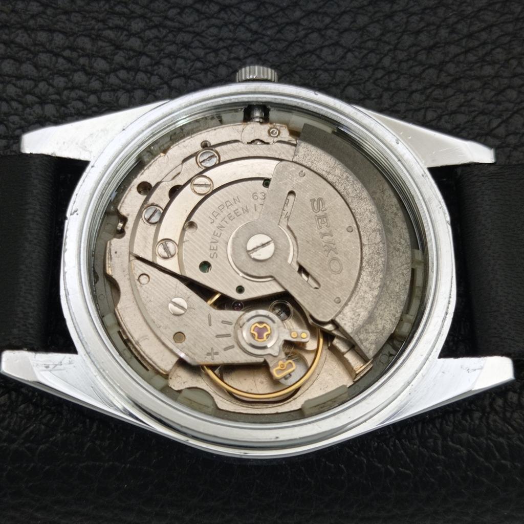 VINTAGE SEIKO 5 AUTOMATIC REFURBISHED JAPAN MENS WHITE DIAL WATCH a444285-1