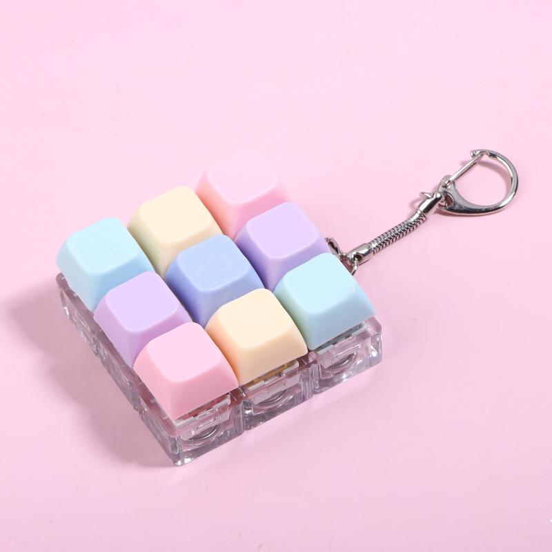 Stress Relief Fidget Keychain Keyboard Keycap DIY Clicker Toy 1PC Handheld Gadget for Work Study Travel School
