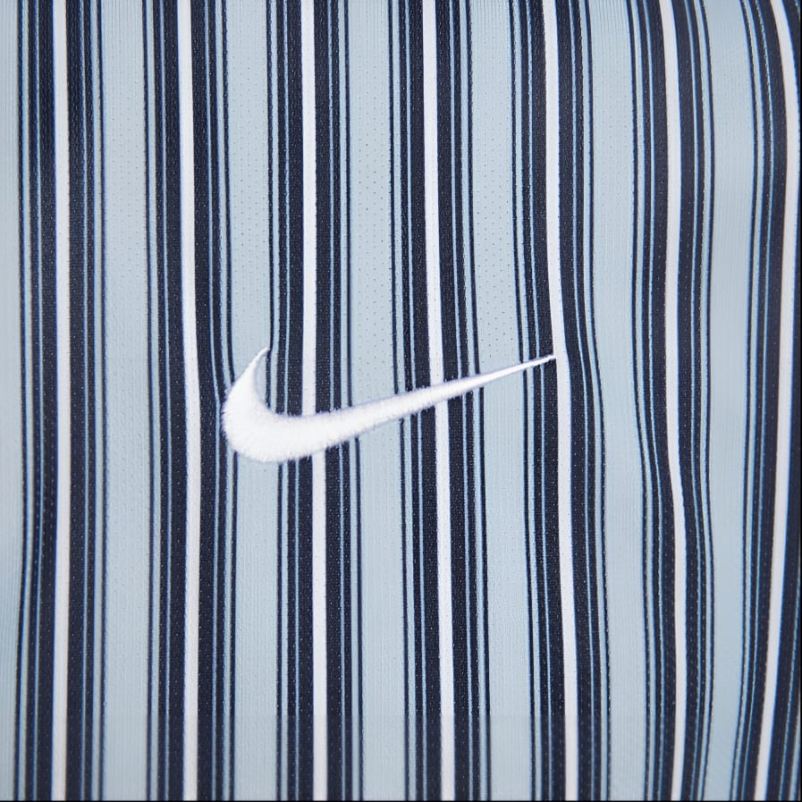 Nike Victory+ SS25 Abbigliamento da Golf Uomo HM5644-440