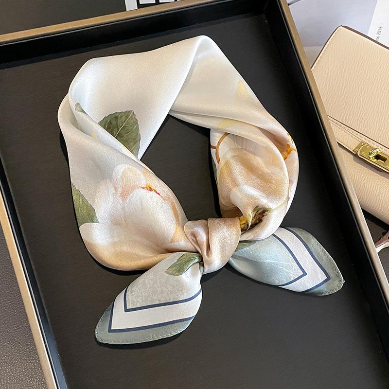 Luxury Brand  New Scarf 100% Silk Bandana Women Square Scarves Wrap Fashion Headband Hijab Shawls Foulard Headkerchief