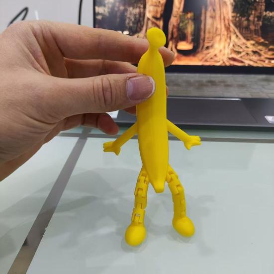 3D Printed Banana Figurine with Articulated Legs Movable Joints Banana Fidget Toy Cartoon Fruit Desktop Decoration Ornament