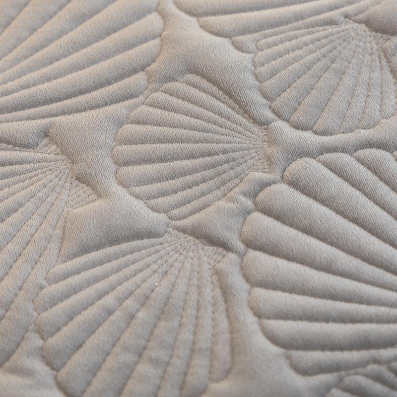 Cream Wind Sofa Cushion Autumn And Winter Plush Non-Slip Thickened Seat Cushion  New Leather Sofa Cover Towel Cover Cloth