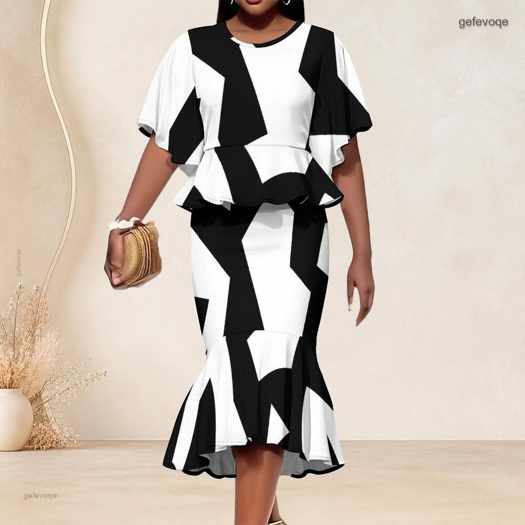 Women Plus Size Two Piece Outfit Round Neck Batwing Sleeve Geometric Printed Ruffle Hem Top Fishtail Skirt Set