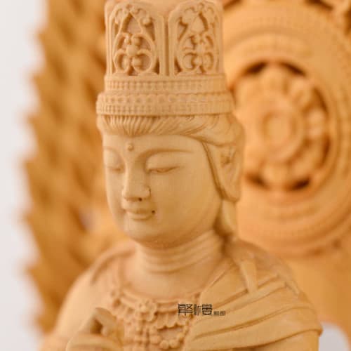 Hanro Art Carving: Dainichi Nyorai Buddha Statue, Shingon Buddhistischer Altar, Holzschnitzerei, Buchsbaum, Fliegende Himmlische Wesen Heiligenschein, Lotussockel, Schutzgottheit