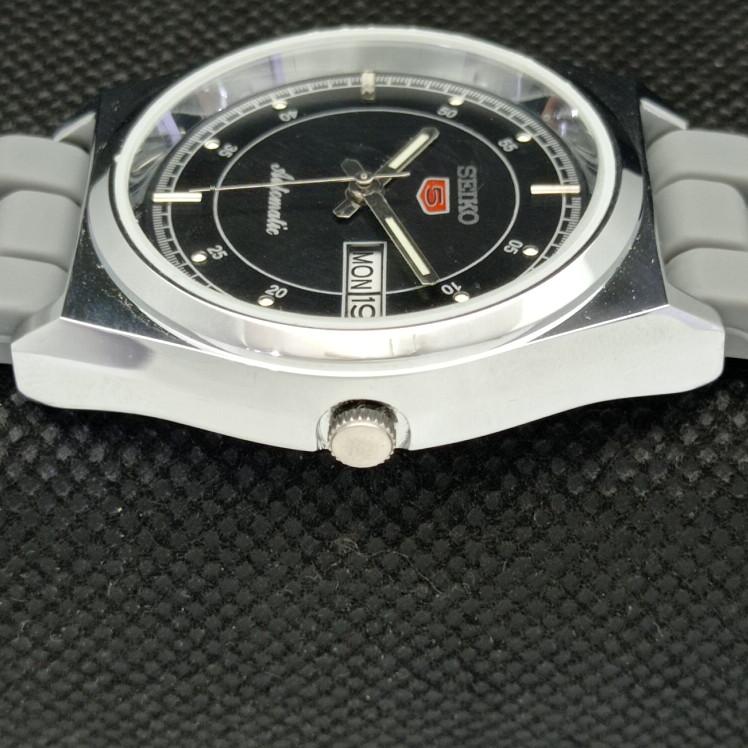 REFURBISHED VINTAGE SEIKO 5 AUTO 6309A JAPAN MENS D/D BLACK WATCH 593c-a314828-2