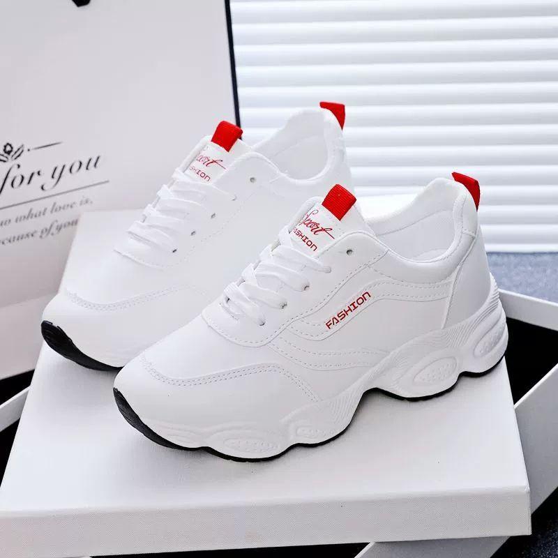 Nové Kožené Prodyšné Bílé Boty pro Ženy na Podzim Korejský Styl Všestranné Ležérní Boty Měkká Podrážka Sportovní Běžecké Boty