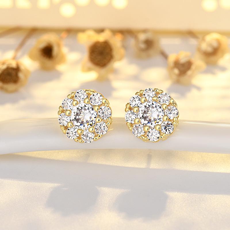 Small Earrings To Raise The Ear Female Personality Simple Cold Wind Earrings Advanced Sense of Jewelry Temperament Sweet Girl Cute Cat Earrings