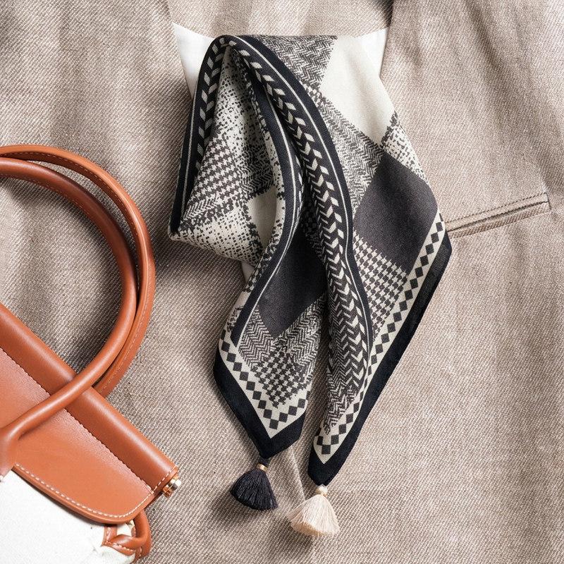New 71 polka dot small square scarf silk scarf women's Korean velvet double-sided hanging ear neck protection small scarf scarf shawl