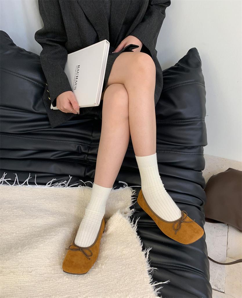 Französische Abendschuhe Damen 2025 neu Temperament elegant Prominente Seide eckige Zehenpartie leichte Einzelne Schuhe