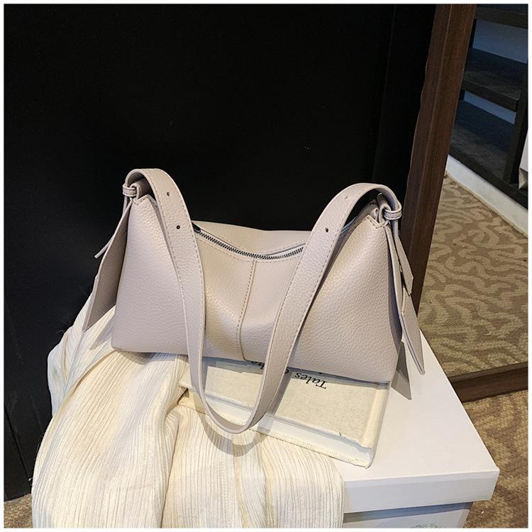 

Ретро мода маленькая сумка женская 2025 новая весенняя тенденция простая сумка-мессенджер нишевая текстура зарубежная сумка через плечо серый