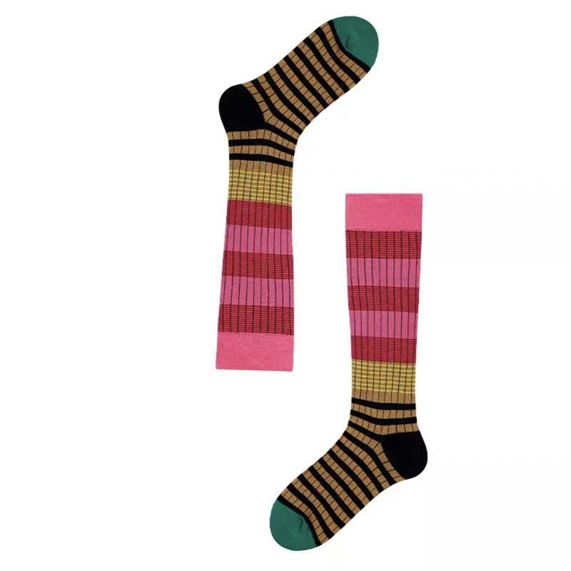 Oberschenkelhohe Strümpfe Damen Gestreifte Mädchen Lange Über dem Knie Socken Frühling/Sommer Artikel Maillard Stil Lange Röhrensocken One Size brown