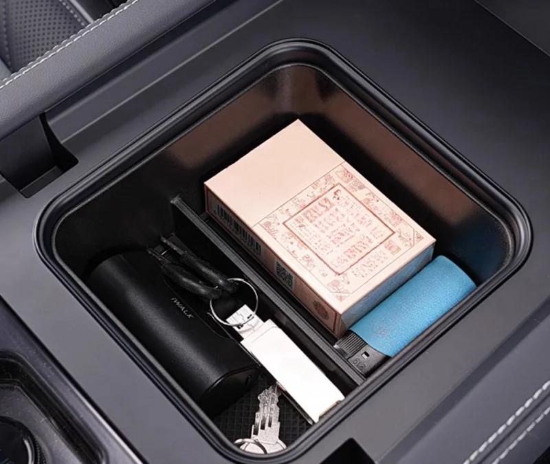 Car Central Control Armrest Storage Box Fit for BYD Leopard 5 23-24 Central Refrigerator Storage Box Car Interior Upgrade Parts