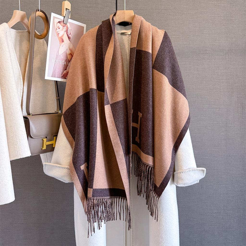 Herbst und Winter neuer Jacquard-Schal aus Imitatkashmir Damen verdickter warmer langer Fransen-Temperamentschal vielseitiges Schultertuch