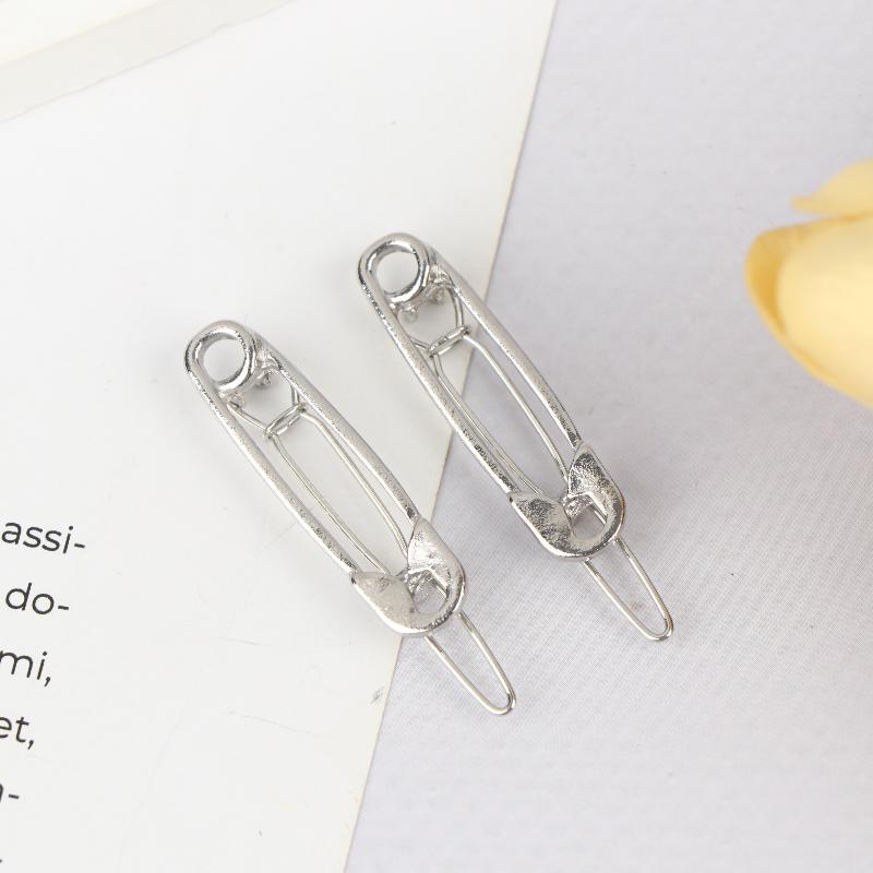 2Pcs Punk Personalized Punk Minimalist Girl Hairpin Hair Accessories Snap-On Side Clips Bangs Clips