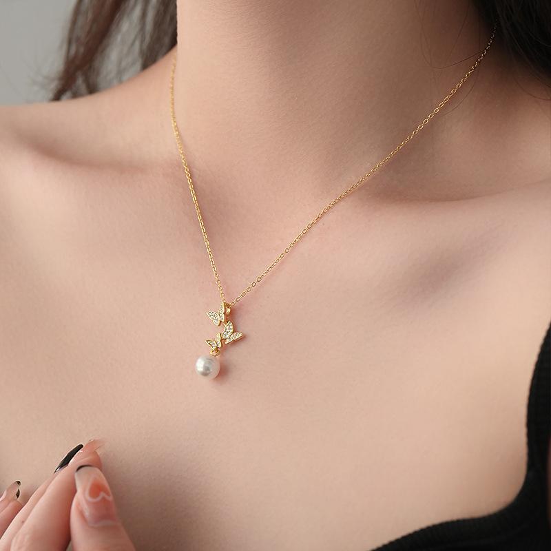 Red Agate Lock Necklace, Light Luxury New Style, Niche Design, Collarbone Chain