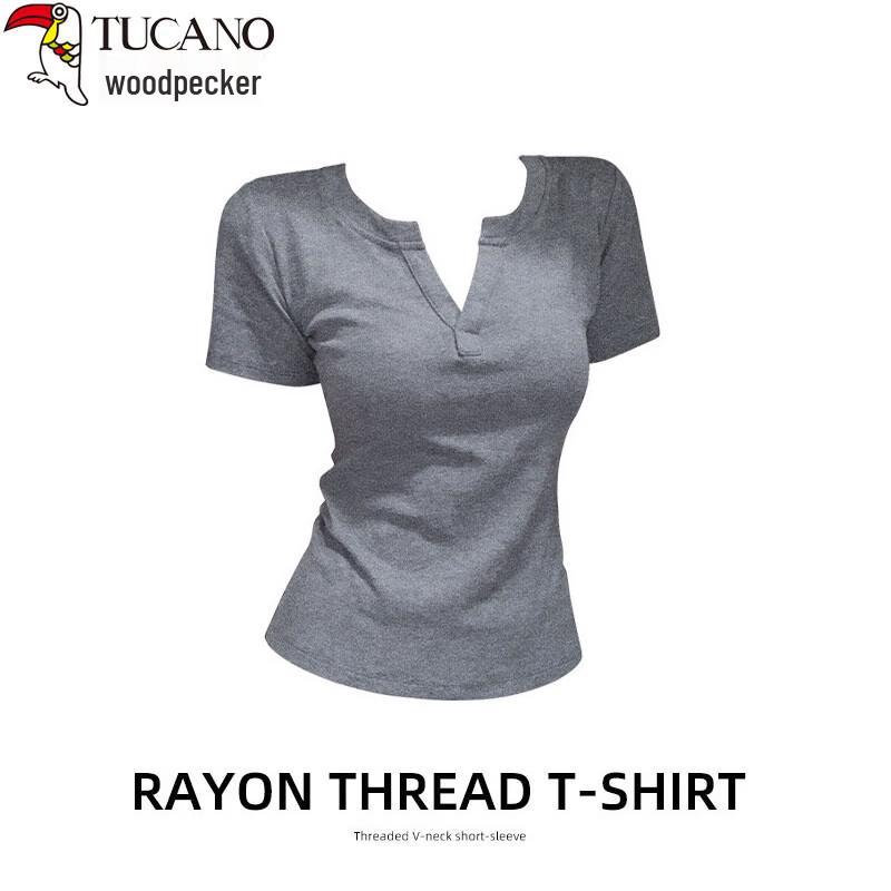 Woodpecker Women s Slim Fit V-Neck Short Sleeve T-Shirt M