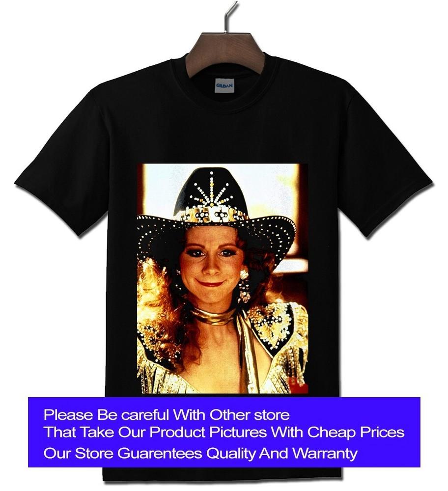 Reba McEntire T-shirt, New T shirt, Mom, Father gift T-shirt S - 5XL Unisex T-Shirt XXXXL