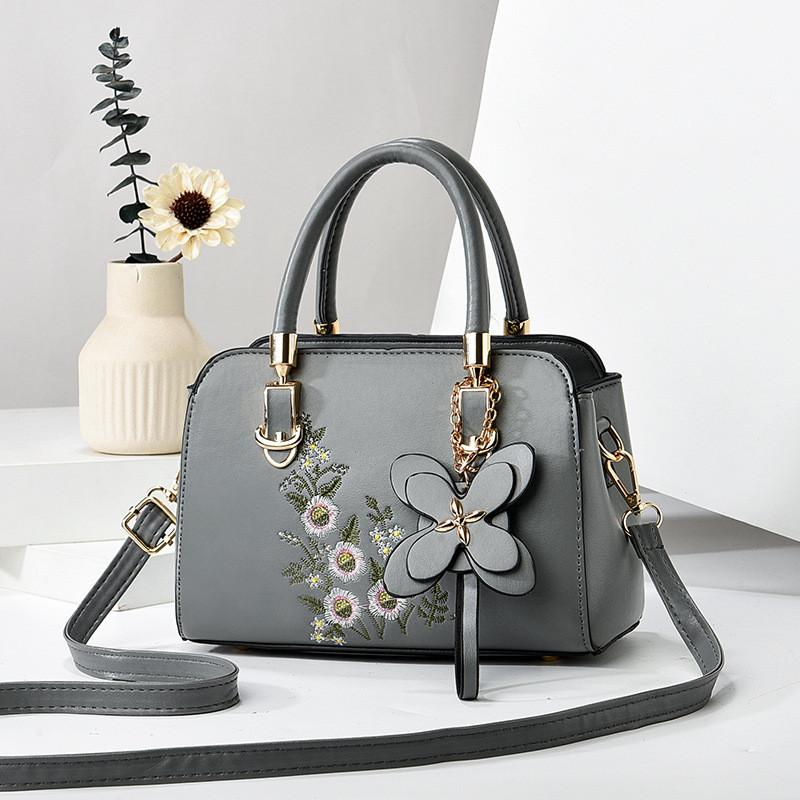 

Modern Chic Bucket Bag In Multiple Colors Perfect For Commuting And Versatile Everyday Style сірий колір