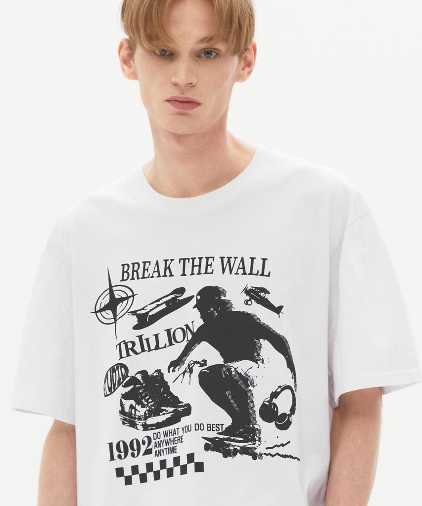 TRILLION Skateboard Pigment Graphic Short Sleeve T-Shirt (White)