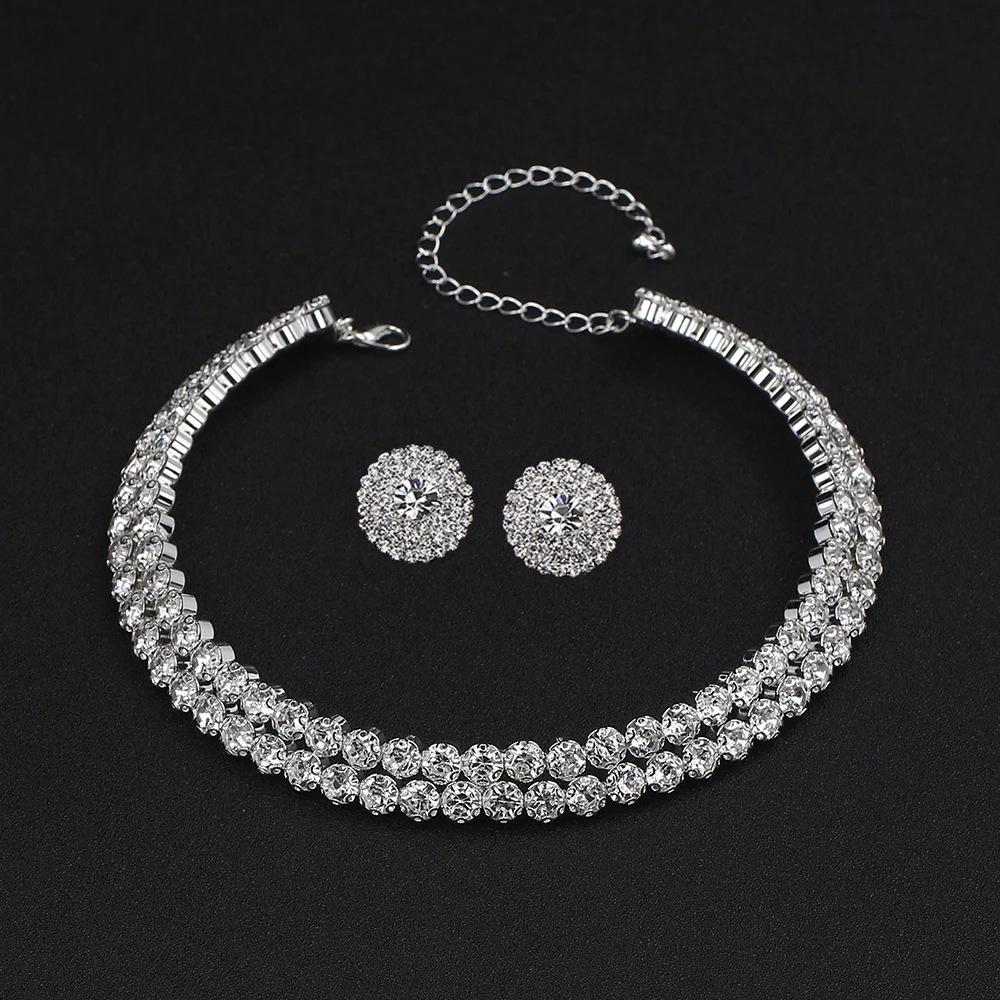 Niche Full Diamond Necklace Earrings Bracelet Three-piece Set Metal Flower Hollow Collar Bridesmaid Bride Suit Women
