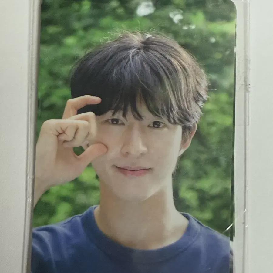 

Lotte Cinema Week 2 Photo Card 3 Types