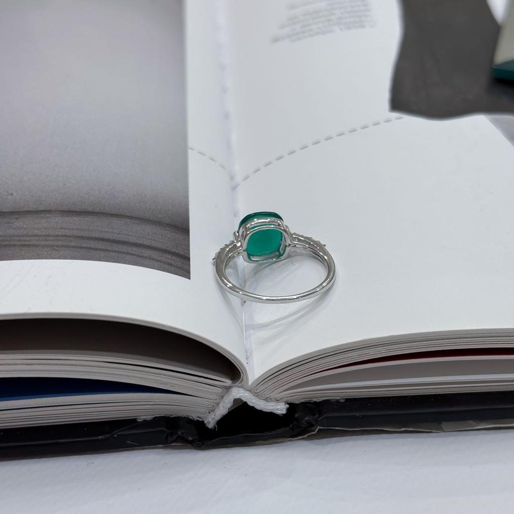 Silver Ring with Natural Agate, Item Weight 2.21 Gr (2173618)