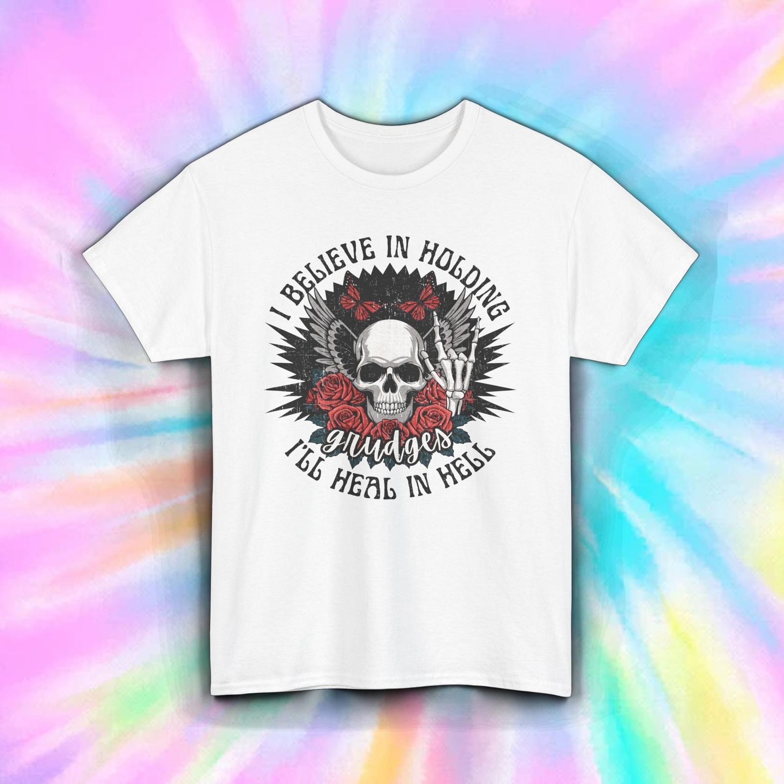 Holding Grudges Skull Shirt Dark Humor Roses Goth Quote Rebel Graphic Tee S-5XL S разноцветный